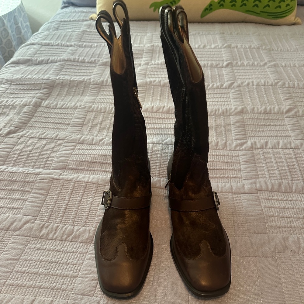 Taryn Rose Brown Leather Ankle Boots - Picture 4 of 7